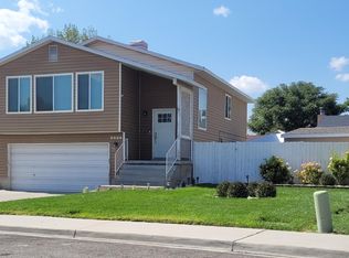 3028 S Putnam Ct, West Valley City, UT 84128