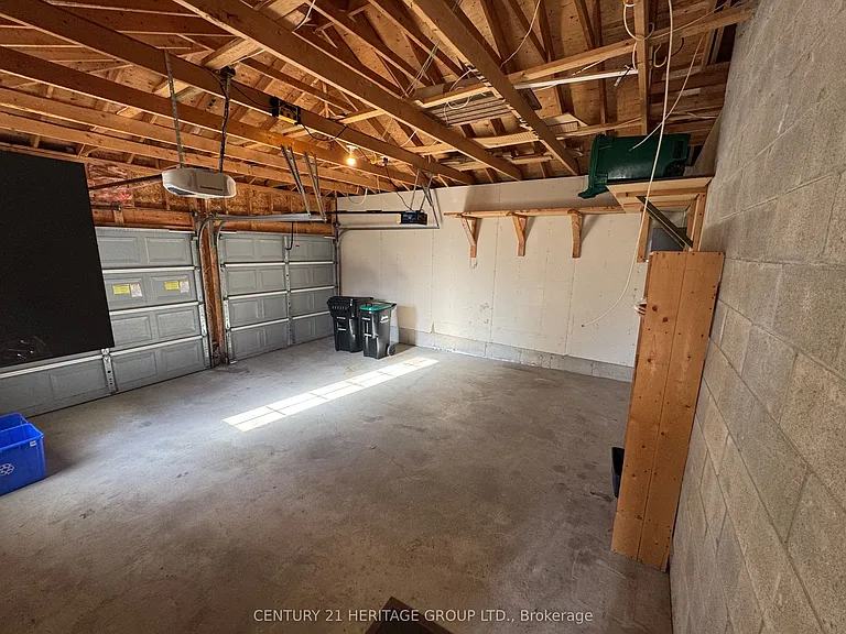 82 Kenwell Cres — Photo 19