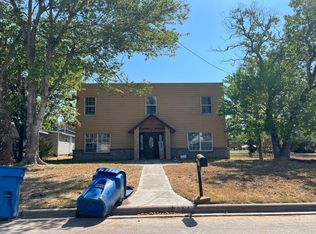 1530 5th St, Hempstead, TX 77445