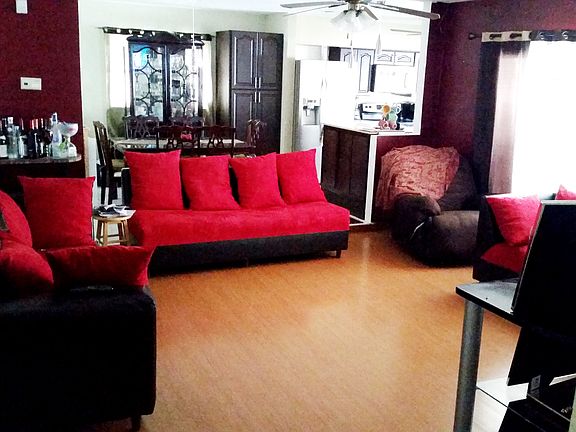 Livingroom/diningroom