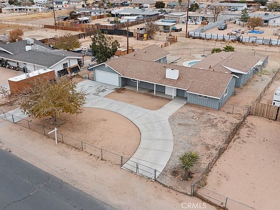 3rd image of 13429 Rancherias Rd