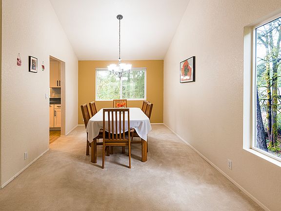 5th image of 18649 182nd Ave NE