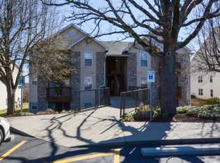 143 Vixen Cir APT J, Branson, MO 65616