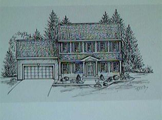8 Breanna Ct, Schenectady, NY 12304