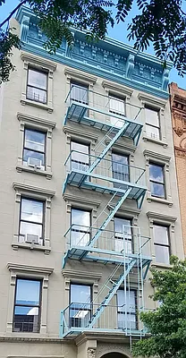 Rented by Uptown Flats LLC | media 36