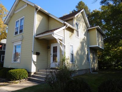 17 Blackhawk St, Aurora, IL, 60506