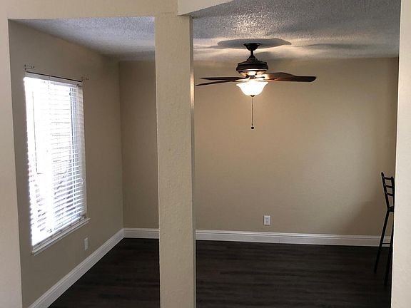 4th image of 271 Sumba Ct