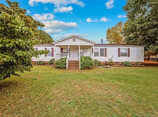 216 Grenada Rd, Fayetteville, NC 28306