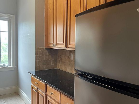 5th image of 2117 W Dekle Ave #A-3