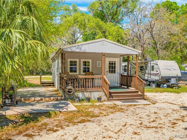 3165 S Anatole Way, Homosassa, FL 34448