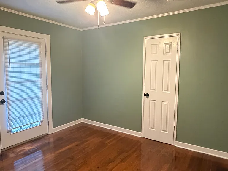 709 Myrtle St — Photo 4