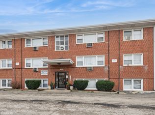 10139 Hartford Ct APT 2B, Schiller Park, IL 60176