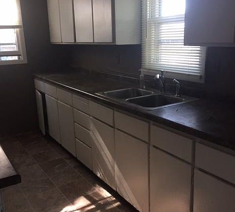 4th image of 519 54th Ave N