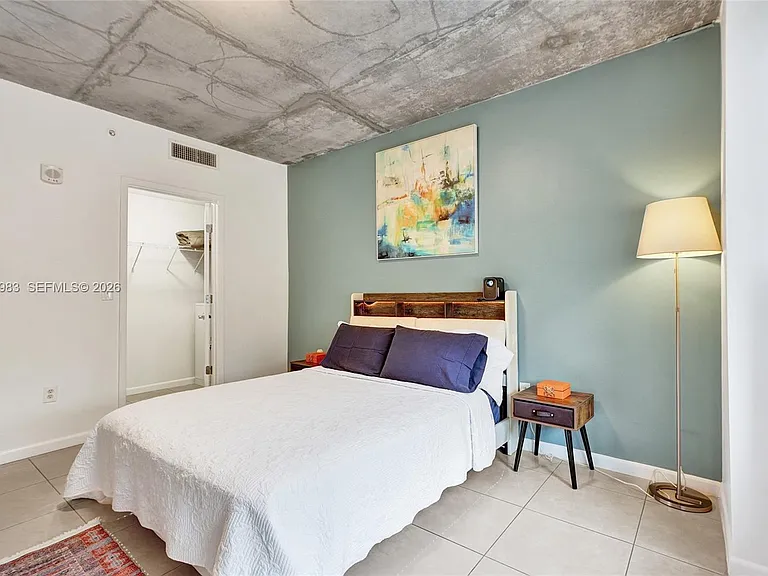 3250 NE 1st Ave #511 — Photo 19