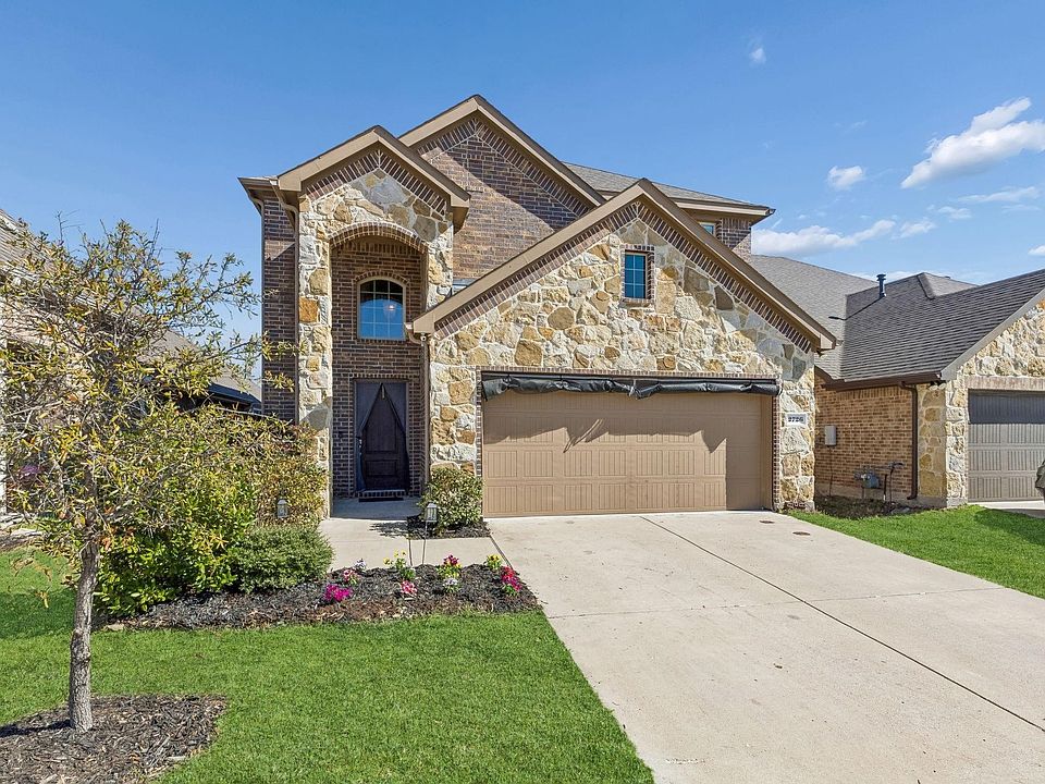1st image of 2726 Pease Dr