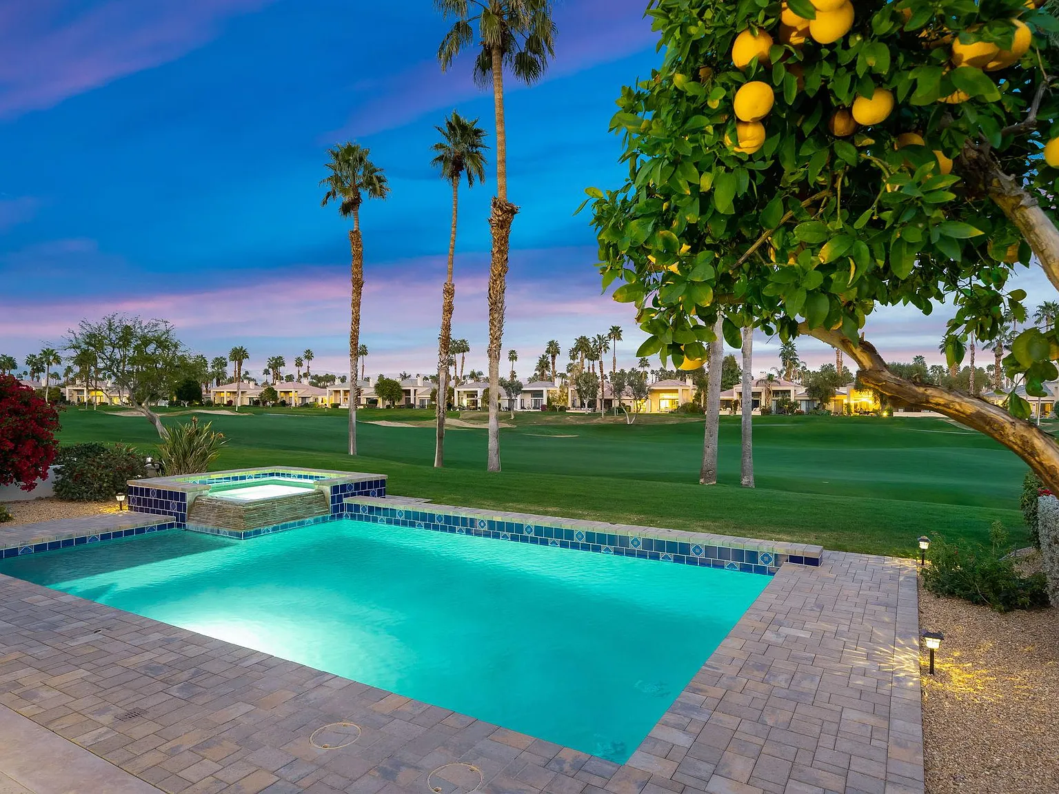 3 bed, 2400 sqft, $5,872 — Photo 3