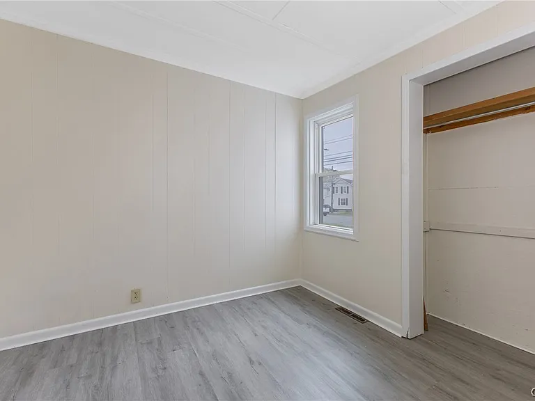 188 W Bridge St — Photo 18