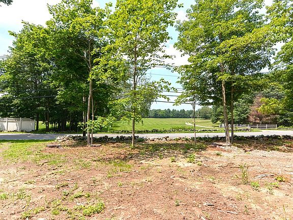 3rd image of LOT 1 North St