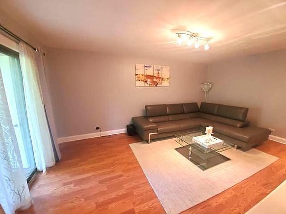 4th image of 2220 Country Club Dr APT 26