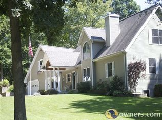 56100 County Road 33, Middlebury, IN 46540
