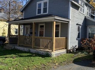 288 Riverside Dr, Northampton, MA 01062