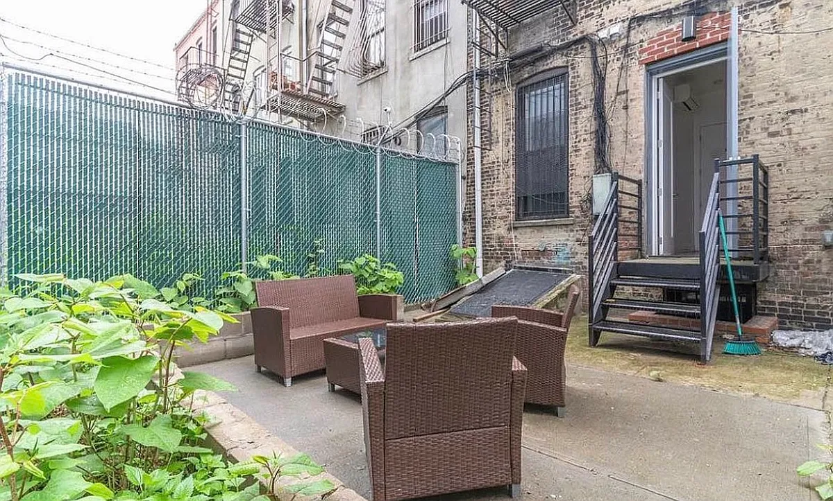 Building Photo - 54 Patchen Ave #GARDEN