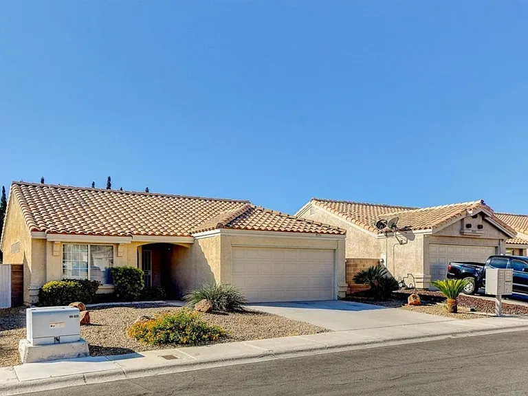 9533 Chianti Ln — Photo 3