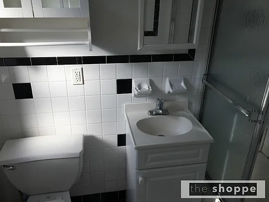 Rented by The Shoppe | media 6