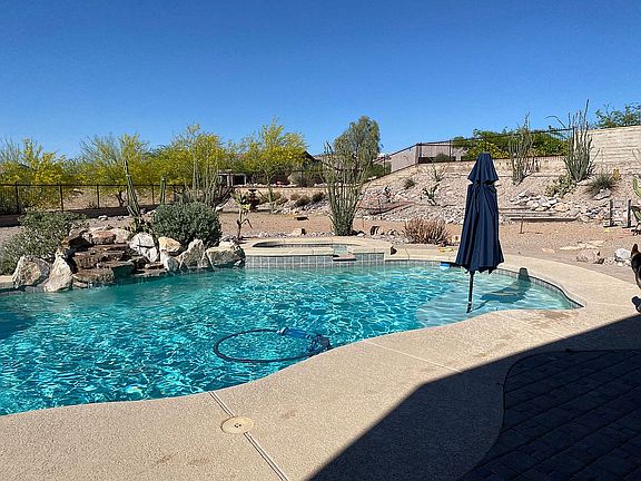 2nd image of 2785 Steamboat Dr
