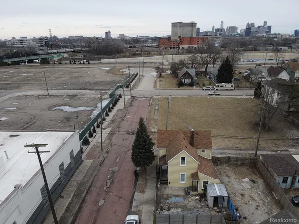 3435 Ruskin St, Detroit, MI 48216