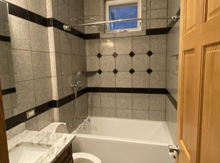 1909 N Sheffield Ave #2, Chicago, IL 60614