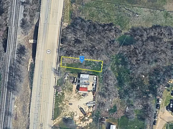 700 N Commerce St, Granger, TX 76530