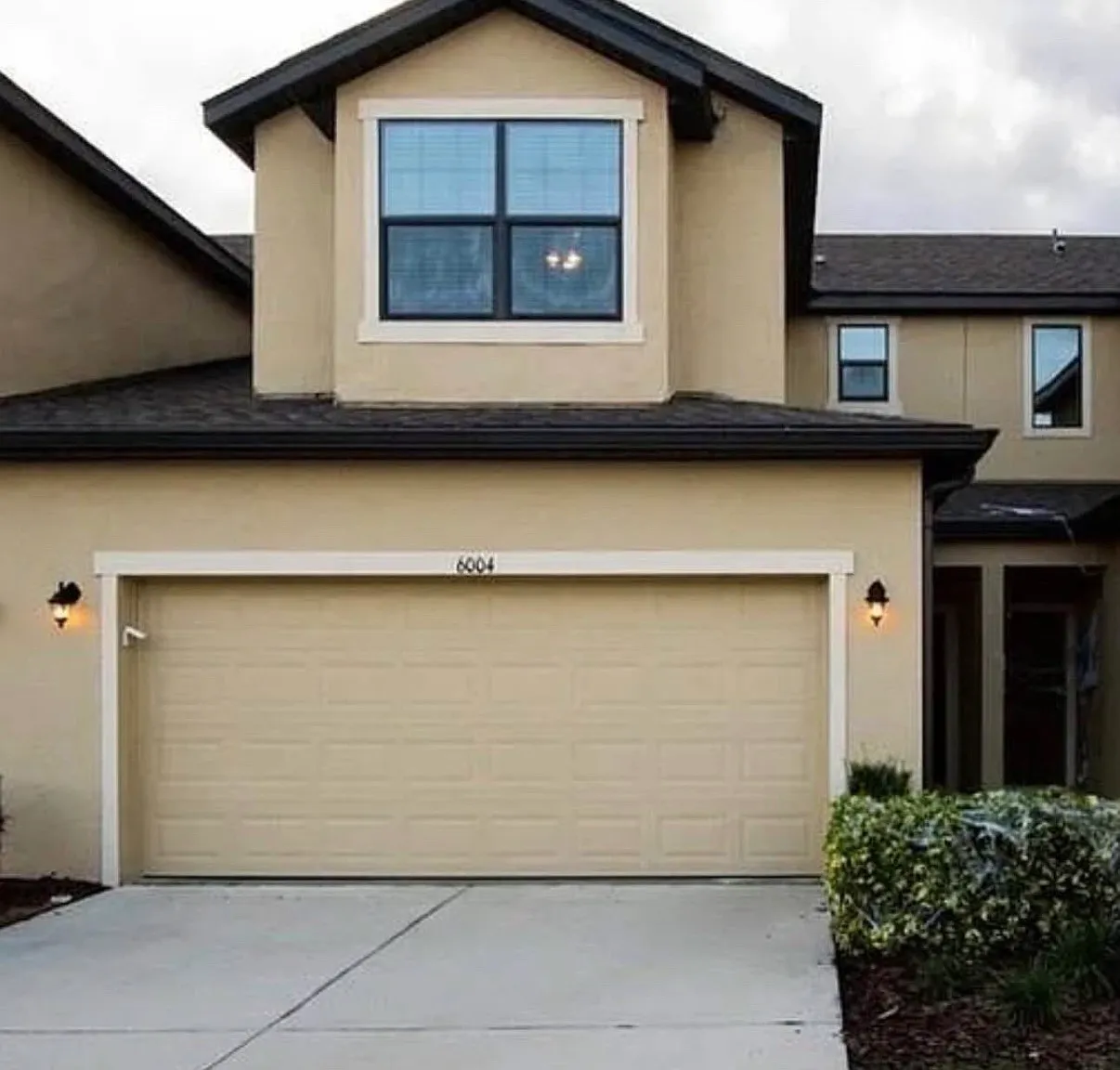 3 bed, 1700 sqft, $2,250 — Photo 1