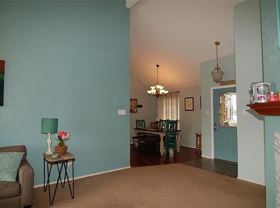 4th image of 2405 Cortland Cir