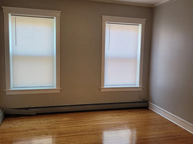 6019 S Saint Lawrence Ave #3N — Photo 8