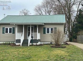 39 Market St, Greenwich, OH 44837