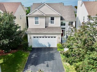 5158 Ashley Cir, Lisle, IL 60532