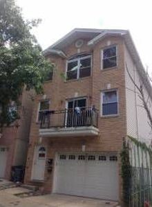 135 Oxford Ave, Jersey City, NJ, 07304