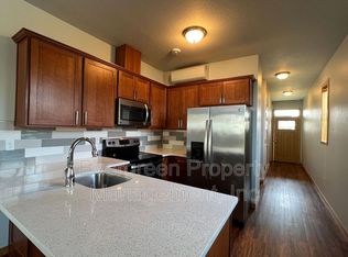 9241 SE Clay St, Portland, OR