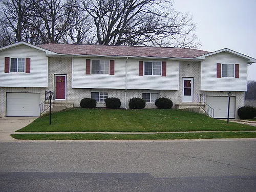 1032 Redwing Dr Photo 1