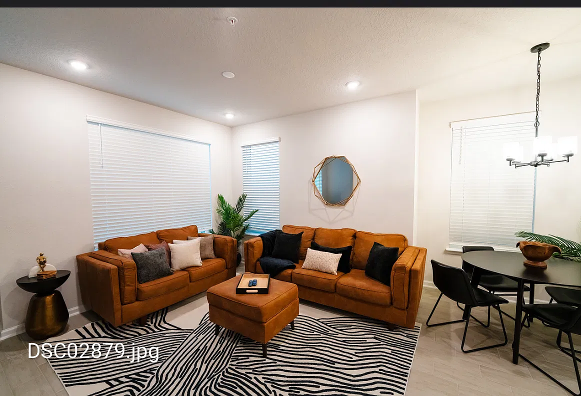 2 bed, 1405 sqft, $1,950 — Photo 2
