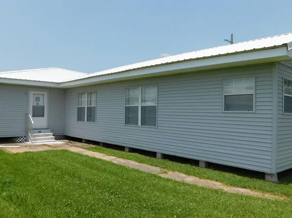 123 Chouest Ln, Golden Meadow, LA 70357