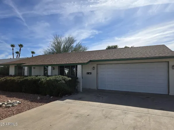 9325 W ARROWHEAD Drive, Sun City, AZ 85351