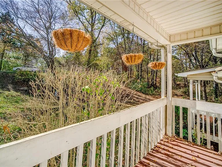 4355 E Paulding Dr #B — Photo 27