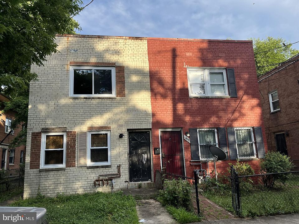 2nd image of 1421 Congress Pl SE
