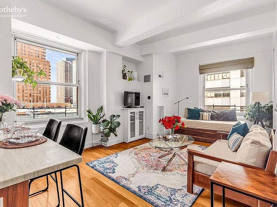 1st image of 88 Greenwich St APT 923