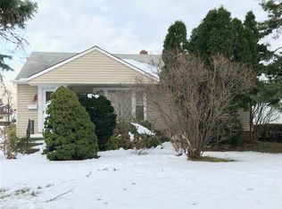 961 Worden Rd, Wickliffe, OH 44092