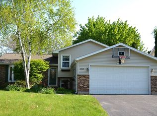 793 Durham Ln, Grayslake, IL 60030
