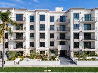 1070 S Holt Ave, Los Angeles, CA 90035