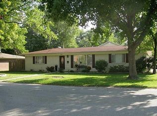 342 Crestview Dr, Bentonville, AR 72712